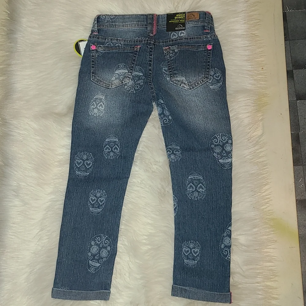💙 Jean's 💙 - Picture 2 of 3